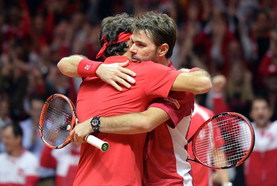 Federer e Wawrinka vincono il doppio e mettono le mani sulla Coppa  Davis 2014. La Svizzera conduce in Francia 2-1. AFP 